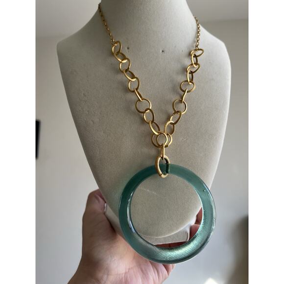 VTG LT & Co. Blue Circle Glass Pendant Necklace Gold Tone Oval Link Chain 22” - Picture 1 of 5